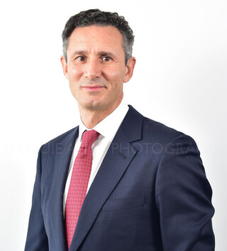 BusinessPortrait_GulfCapital_Vertical_02