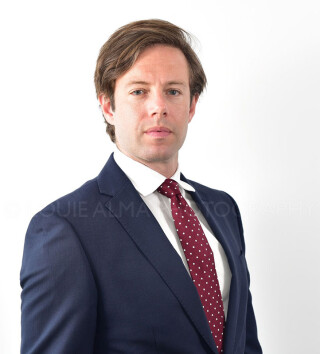 BusinessPortrait_GulfCapital_Vertical_05