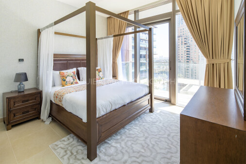 Real Estate Photography - High-rise Modern Apartment in Dubai Marina