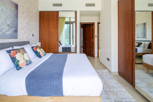 Real Estate Photography - High-rise Modern Apartment in Dubai Marina