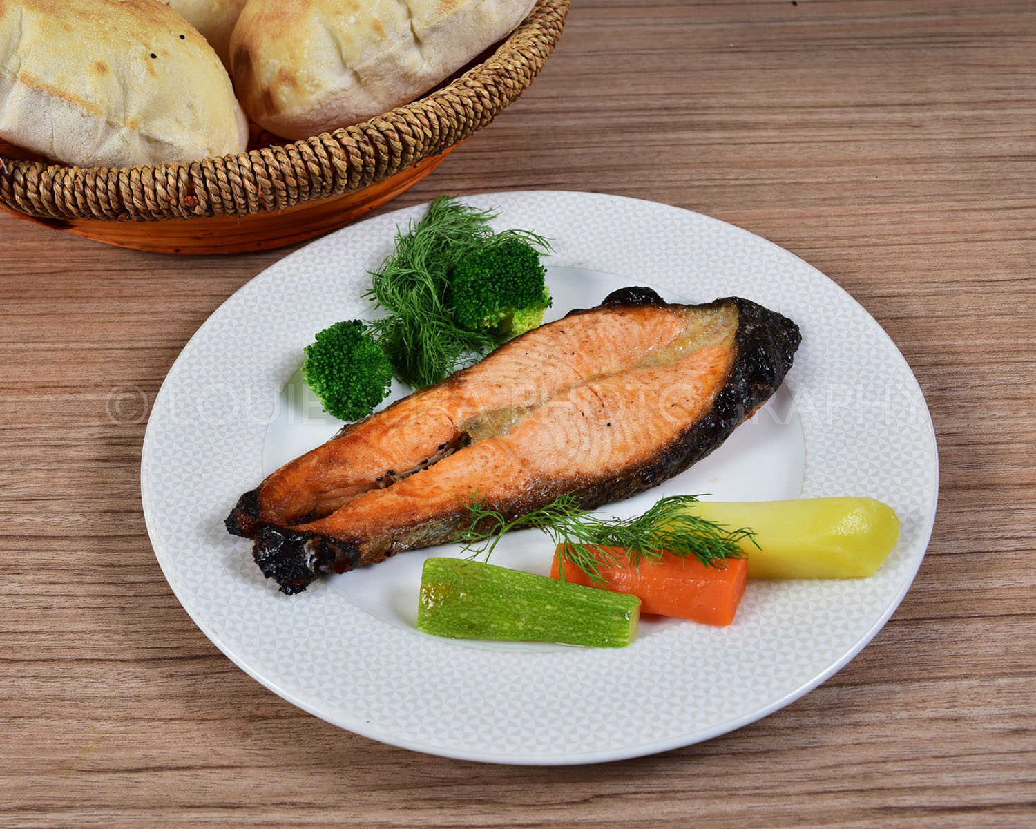 LouieAlmaPhotography_Food_FreshFish_Salmon